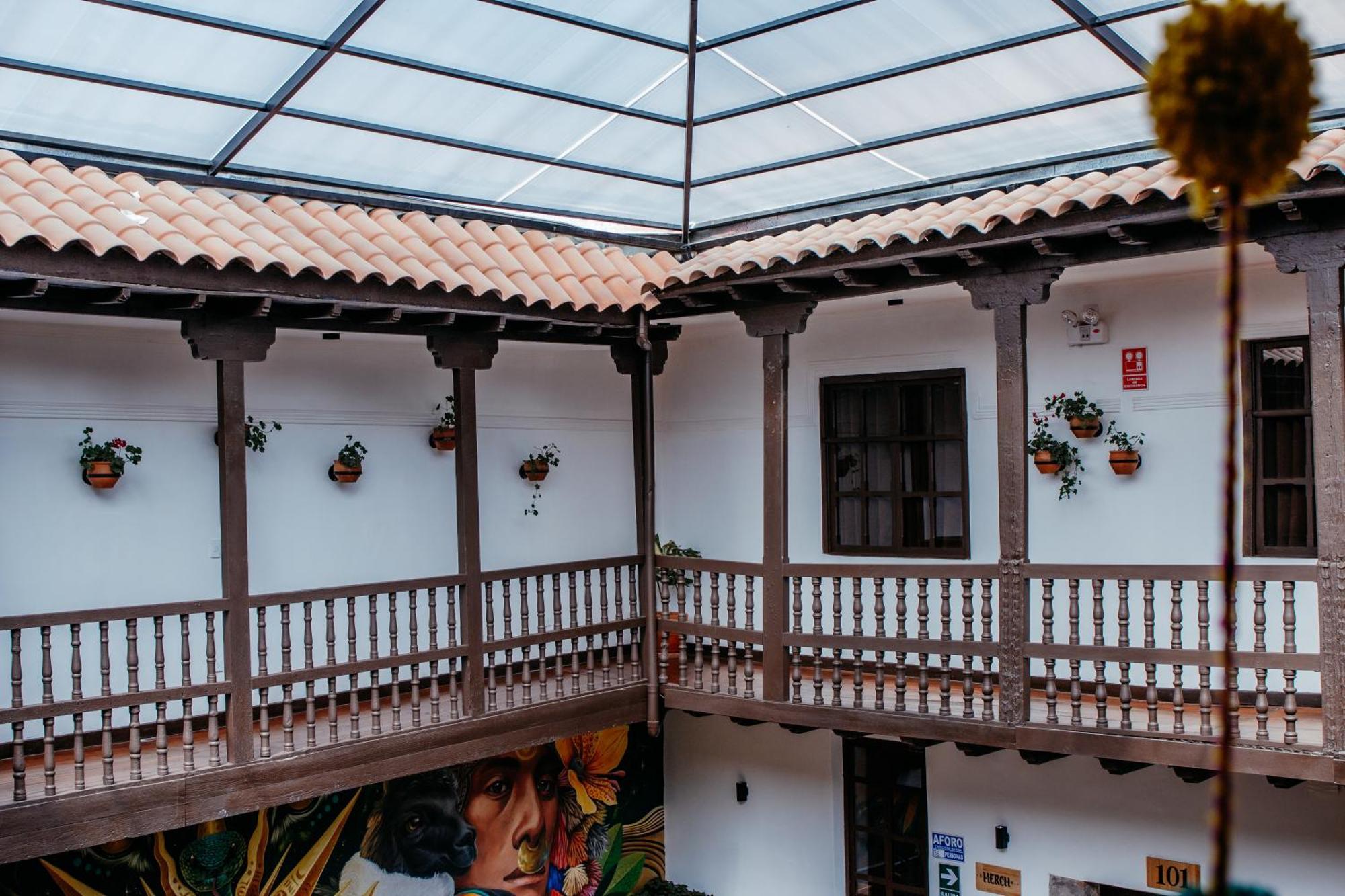 Black Llama Hostel Cusco Exterior photo